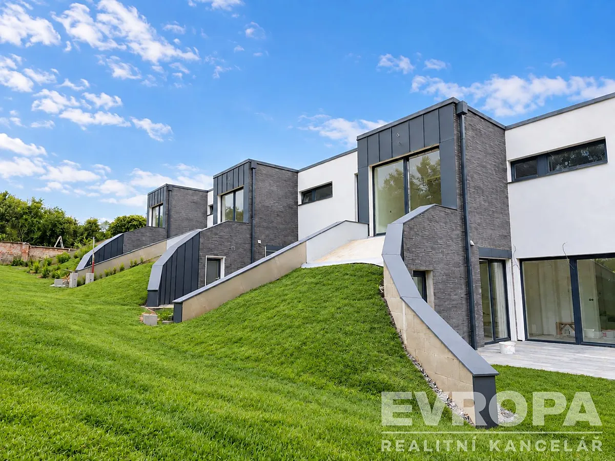 Prodej rodinného domu 145 m², pozemek 380 m²